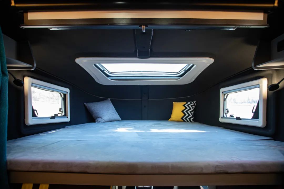 TOD智能四驱+全车越野套件,这是不是你理想的C型越野房车?9.jpg TOD智能四驱+全车越野套件,这是不是你理想的C型越野房车?9.jpg